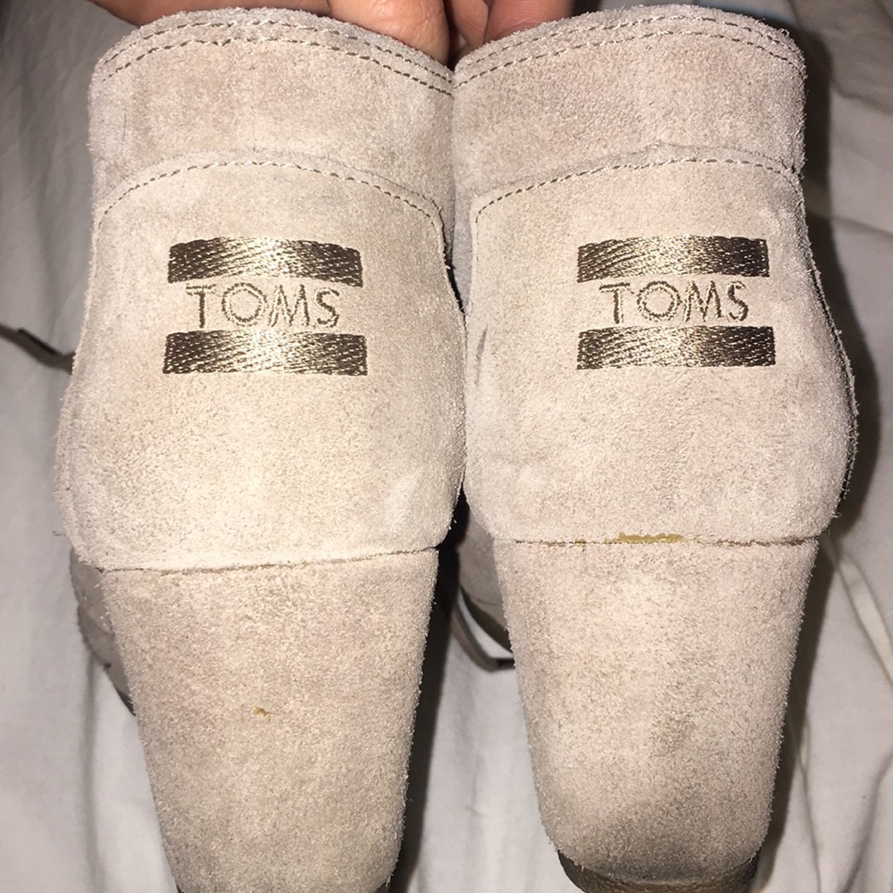 Toms Size 8 wedge booties. FINAL PRICE DROP
